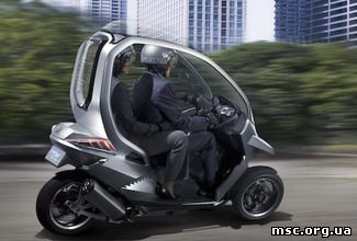 Новый скутер Peugeot HYmotion3